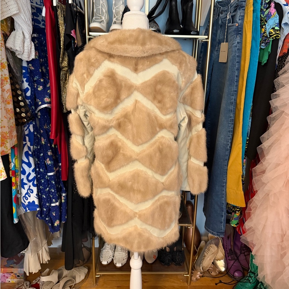 Vintage Leather/Fur Coat - Size Small - Picture 5 of 10